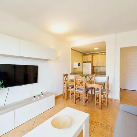 Benalbeach Playa - Tu Hogar Frente Al Mar, Complejo 4 Piscinas